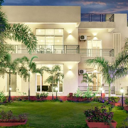 Eko Stay - Octagon Farms Villa Lonavala Buitenkant foto