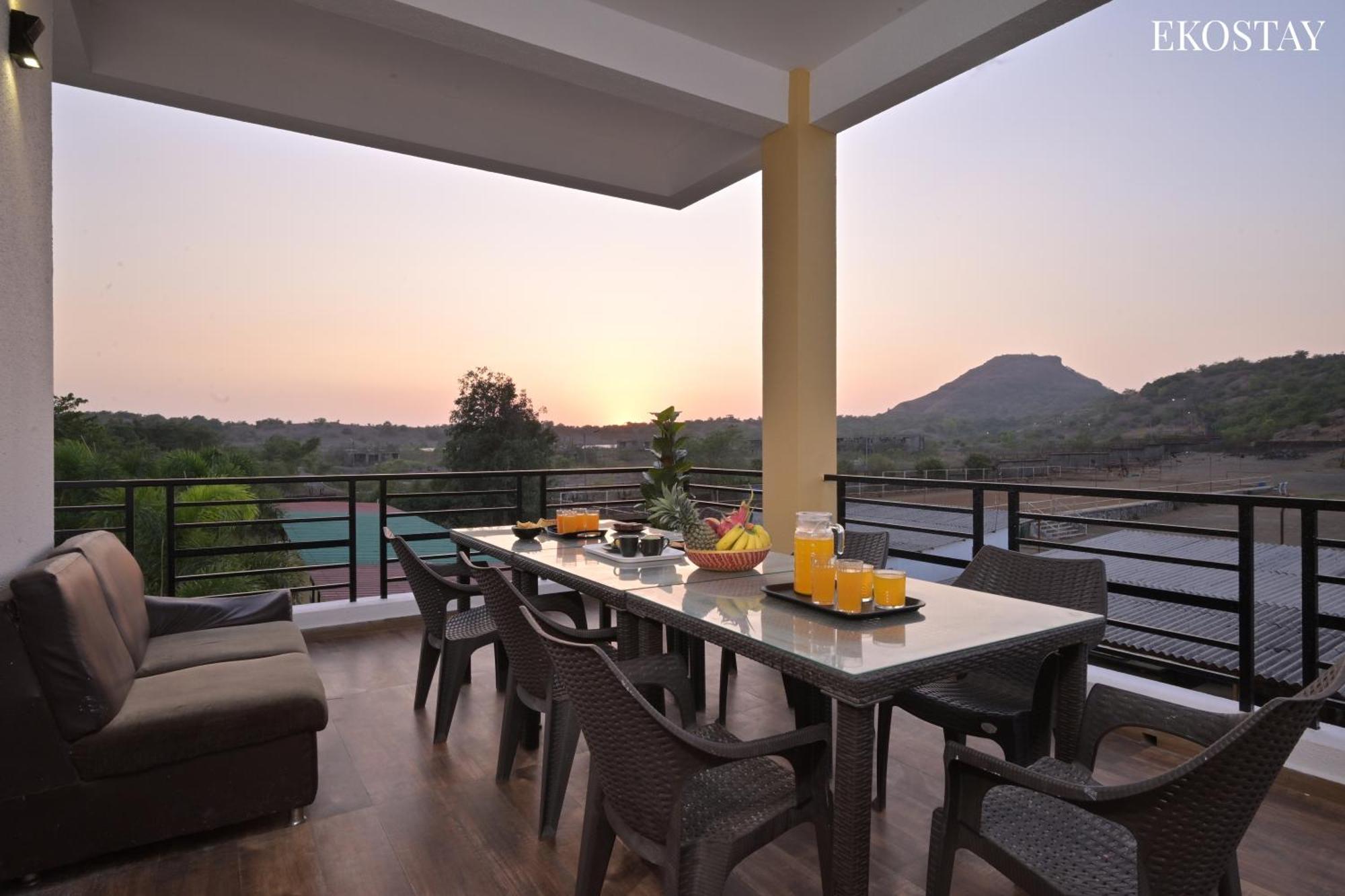 Eko Stay - Octagon Farms Villa Lonavala Buitenkant foto